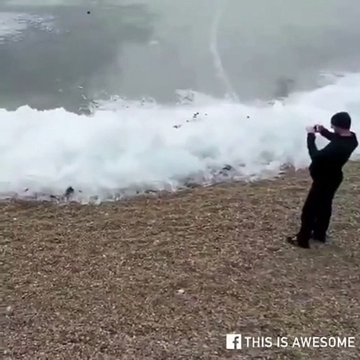 Frozen waves