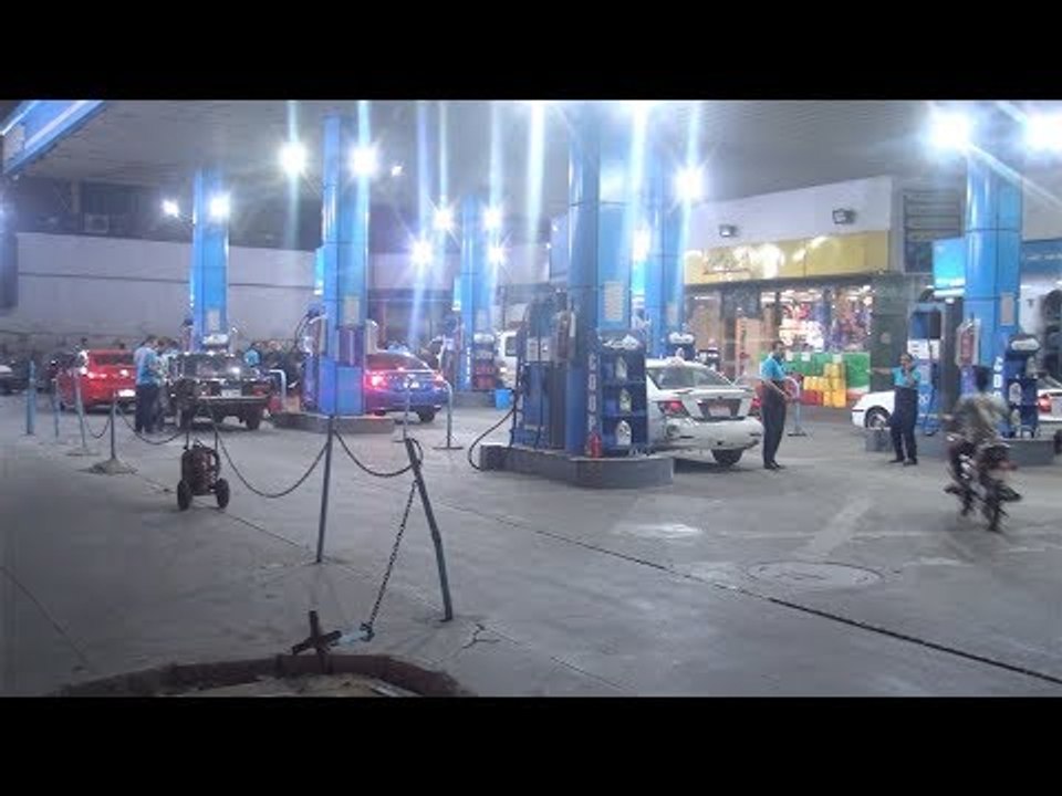 بعد خفض أسعار البنزين 25 قرشا.. تعرف على آلية ت...