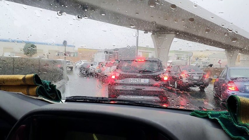 Raining in Duabi after 2 years || Lovely weather