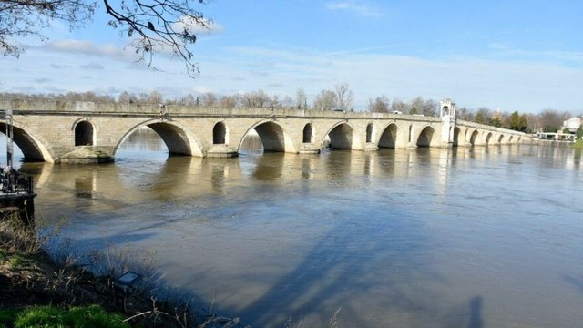 Meriç ve Tunca nehirlerinde su seviyesi 4 kat arttı
