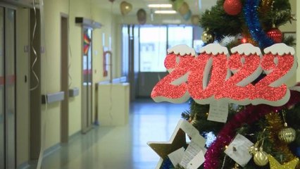 KOVİD GÖLGESİNDE YILBAŞI GECESİ DE "SAĞLIK" NÖBETİ TUTTULAR