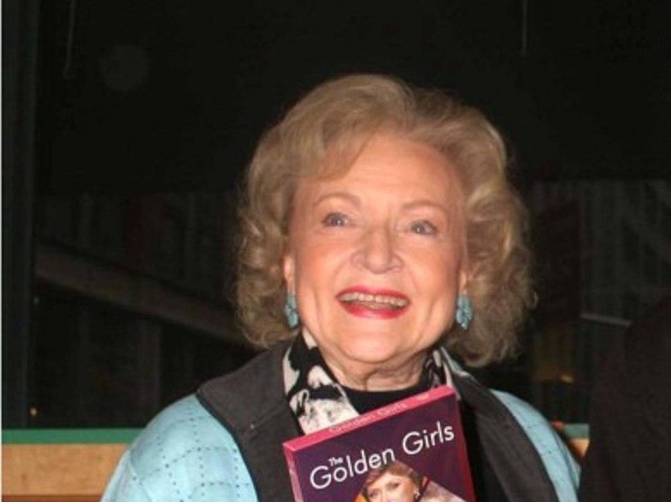 'Neeeeeeeein....!!!!': Promis trauern um 'Golden Girl' Betty White