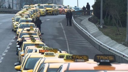 Taksimetreler güncellendi! İstanbul'da şoförler zamlı tarifeyle marşa basmak için hazır, işte yeni ücretler