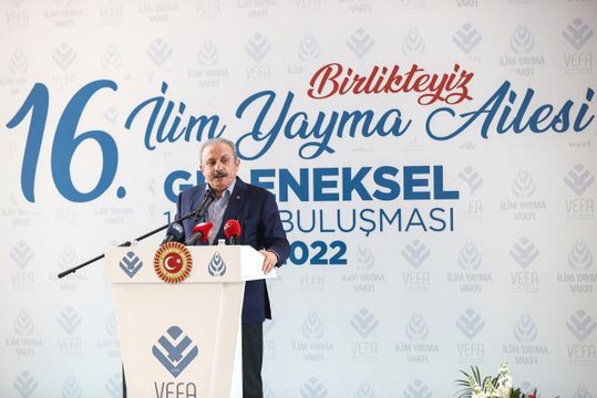 TBMM Başkanı Şentop, İlim Yayma Ailesi 16. Geleneksel 1 Ocak Buluşması'nda konuştu