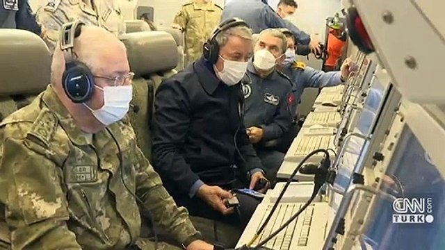 SON DAKİKA: Yunanistan'a Ege'de 12 mil uyarısı! Bakan Akar'dan 'çözüm' mesajı