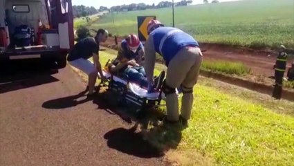 Jovem de 24 anos fica ferido em capotamento na BR-369