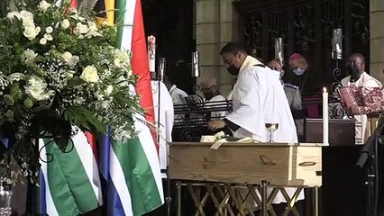 Requiem modeste pour le géant Tutu: l'adieu des Sud-Africains à leur archevêque