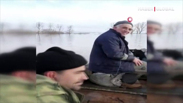 Meriç'te su seviyesi yükseldi, tarım alanları sular altında kaldı! Halk, kayıkla geziyor