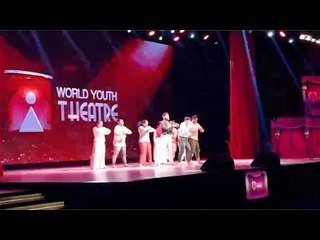 رقص وعزف وغناء.. مسرح المنتدى يجمع شباب العالم على أرض السلام