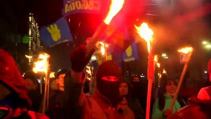 Marcha de nacionalistas em Kiev