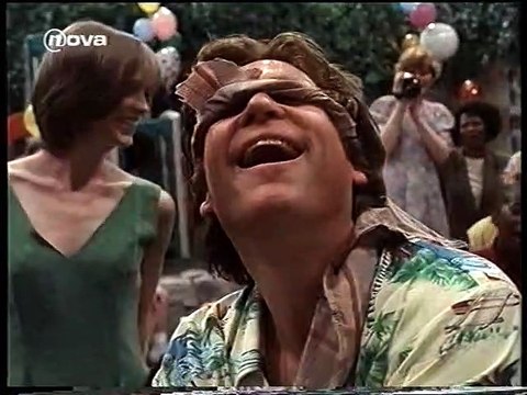 2.dio filma BLOWN AWAY (1994) s Nove TV puštanog početkom 2005 godine + rijetka stara reklama s dabrom koji reklamira Milka čokoladu + stara reklama za Calgonit + reklama ORBIT - ZA ZDRAVE ZUBE + Krunoslav Belko reklamira DVD: NATIONAL GEOGRAPHIC - DUPINI