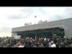 توافد الآلاف من جماهير الزمالك على مطار القاهرة لاستقبال أبطال السوبر