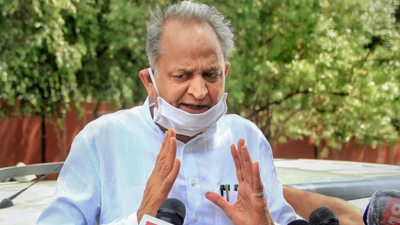 Shatak: Gehlot govt issued instruction for unvaccinated