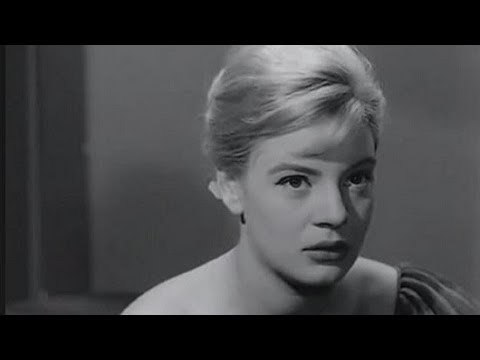 تشييع جثمان نادية لطفي من مسجد مستشفى القوات المسلحة بالمعادي