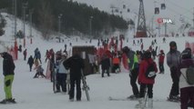 Palandöken'de düşe kalka kayak keyfi