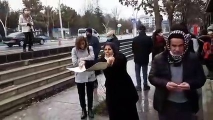 Gülistan Doku’nun annesi: Vali gelsin, ben derdimi kime söyleyeceğim; adalet istiyorum