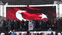 Türk Metal Sendikası üyesi işçiler miting düzenledi