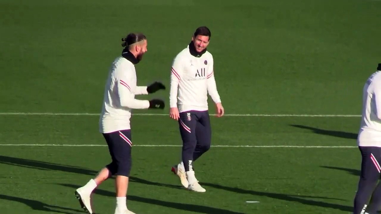 Лионель Месси и ещё три игрока ПСЖ заразились коронавирусом