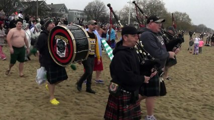 Swimming group holds annual New Year's day plunge in Boston
