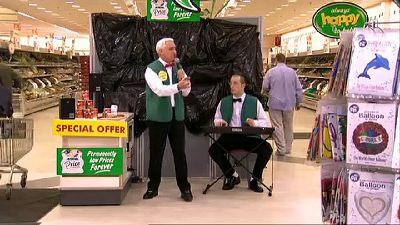 Phoenix Nights S02E01