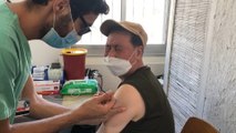 Israel anuncia la vacunación con una cuarta dosis a los mayores de 60 años