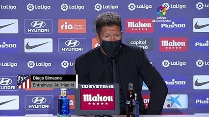 Atl. Madrid - Simeone : “Nous espérons que Trippier restera avec nous”
