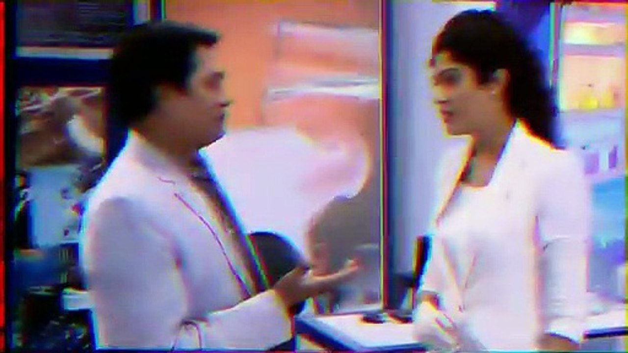 Abhijeet vs Tarika Battle cid  abhirika love scenes
