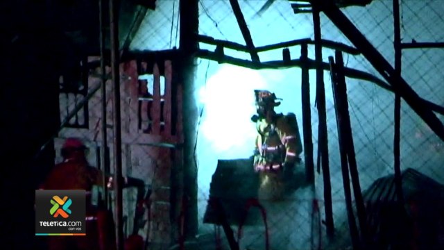 tn7-bomberos antendió 966 incendios en estructuras en el 2021