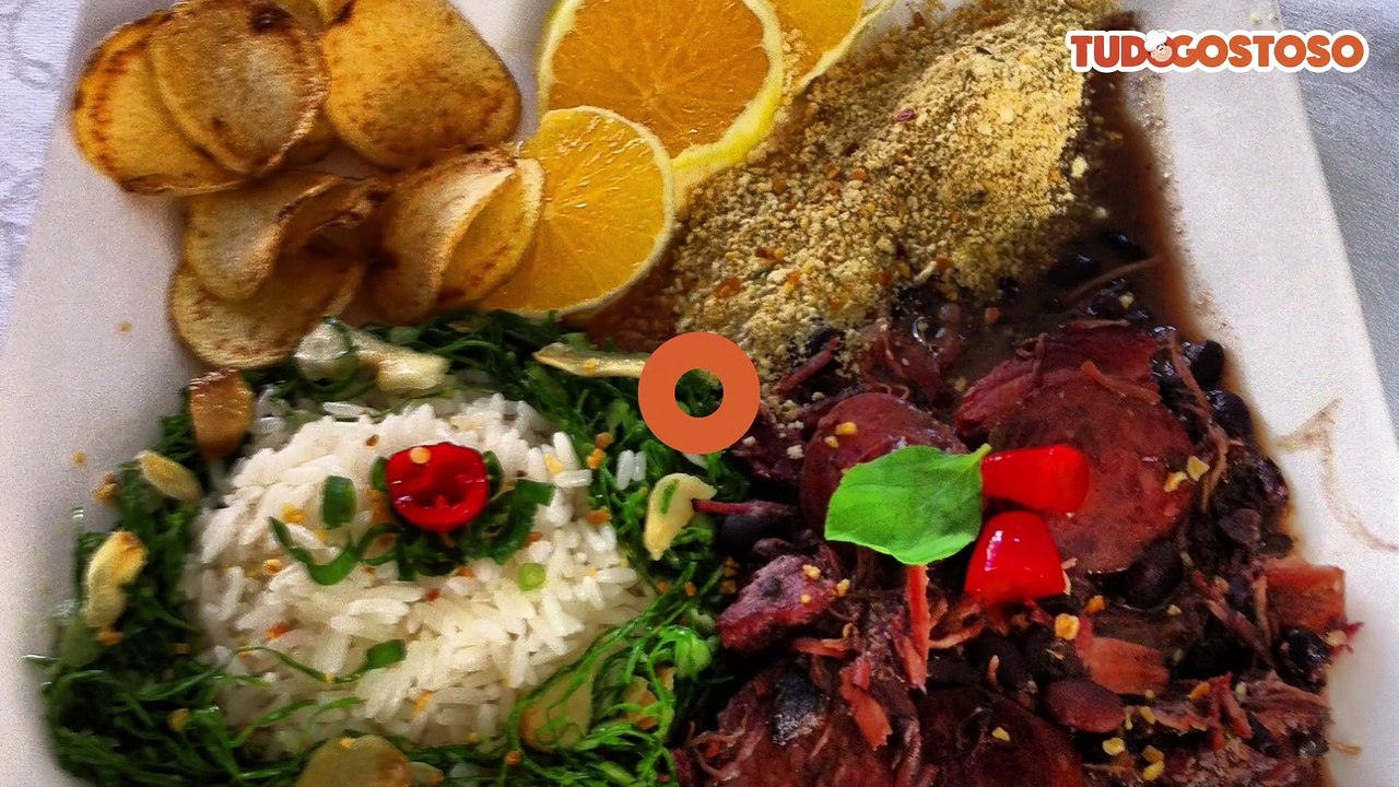 Feijão preto com carne seca