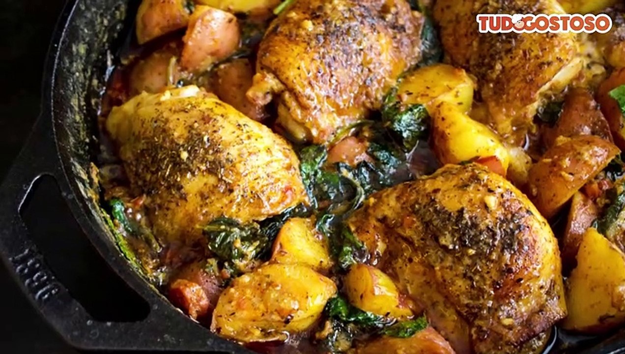 Frango assado na cerveja - chef Vitor Monteiro