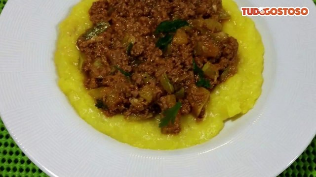 Carne moída com abobrinha