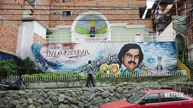 Dark Tourist Saison 1 - Trailer (EN)