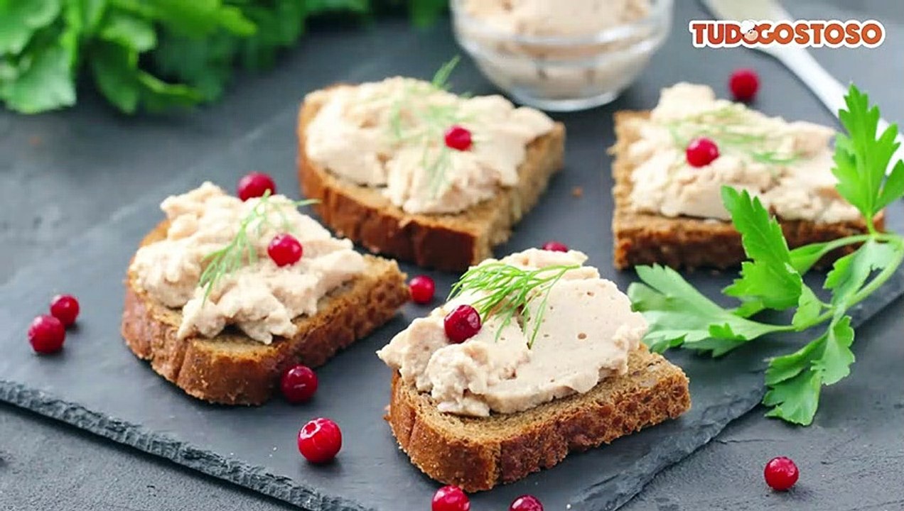 Patê de peito de frango simples