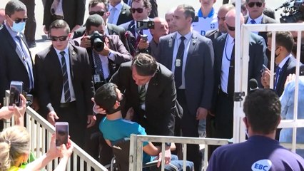 نقل الرئيس البرازيلي بولسونارو إلى المستشفى بشكل طارئ