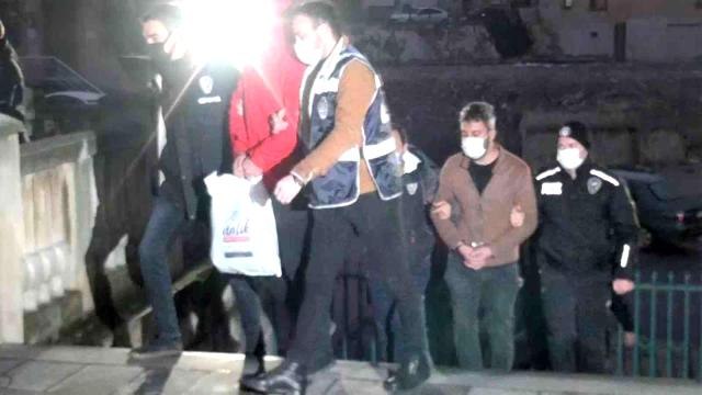Yasa dışı bahis oynattıkları iddiasıyla gözaltına alınan 13 şüpheli adliyeye sevk edildi
