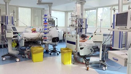 L'Italia in giallo per frenare l'avanzata di Omicron