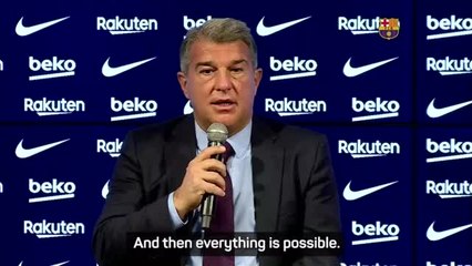 Télécharger la video: ‘Haaland signing possible for Barca' - Laporta