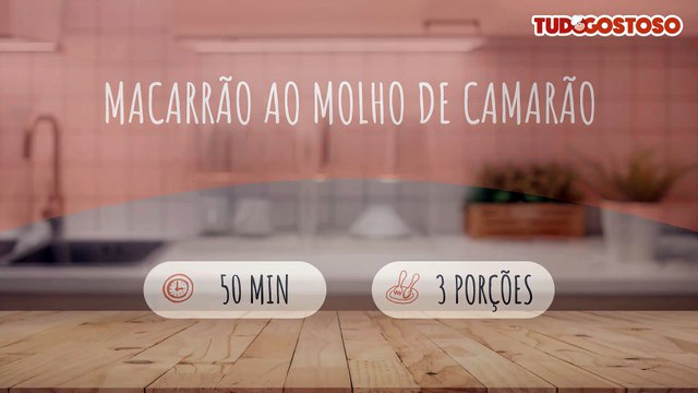 Macarrão ao molho de camarão