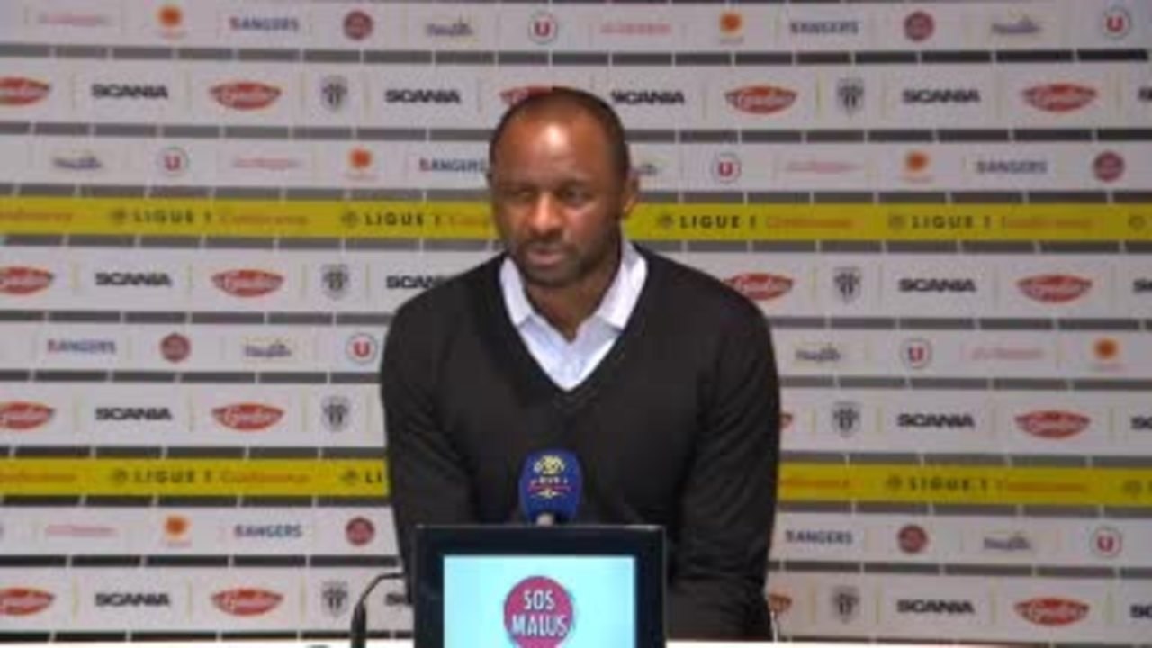 25e j. - Vieira : " Allan (Saint-Maximin) a décidé qu'il était malade..."
