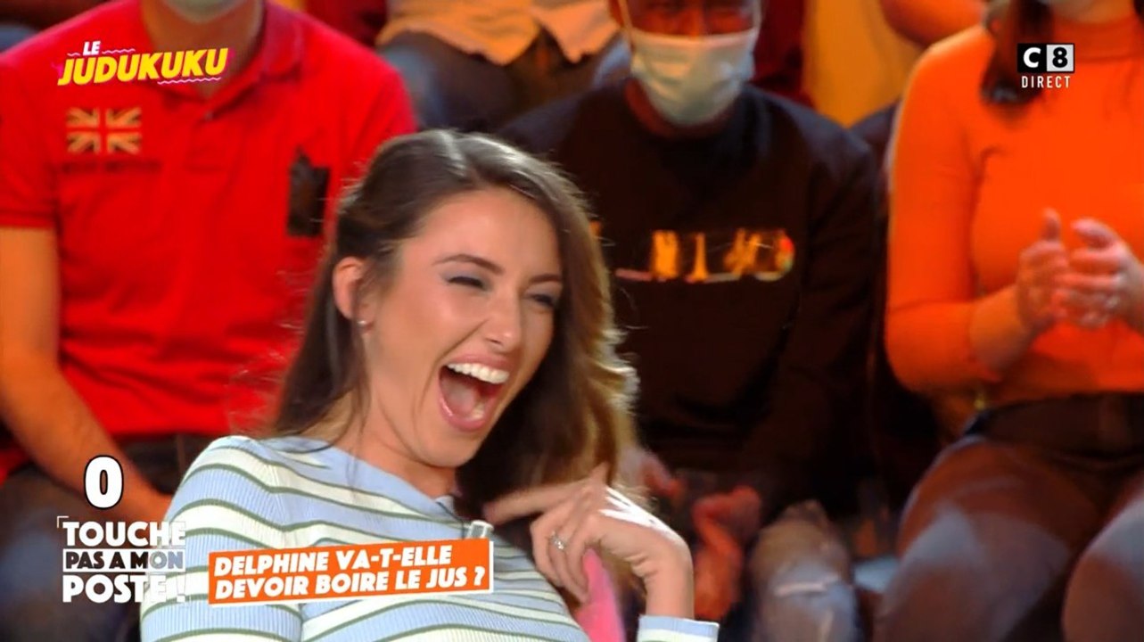 Delphine Wespiser se lâche sur le plateau de TPMP et provoque un fou-rire général