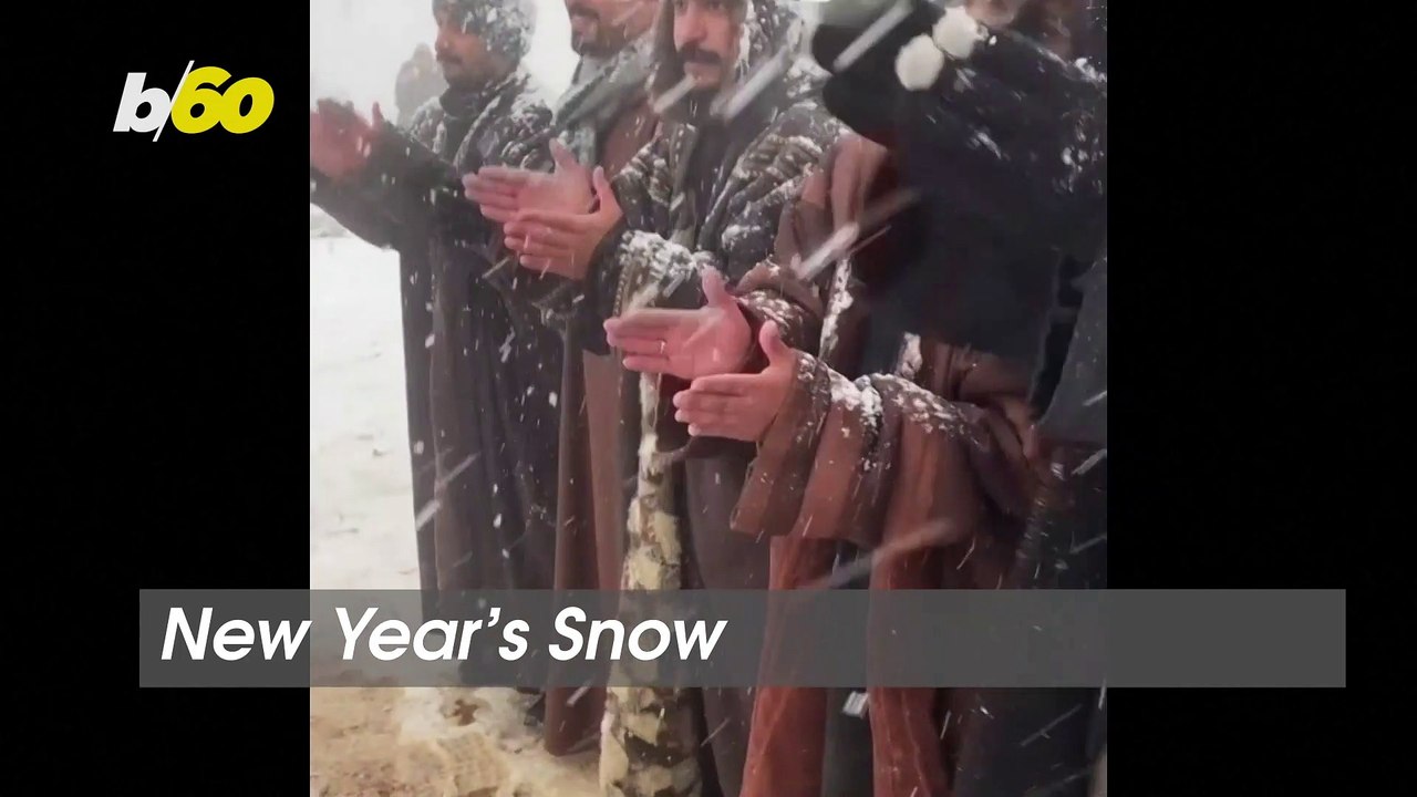Snow Way! Saudi Citizens Celebrate Snowfall With Traditional Dance!