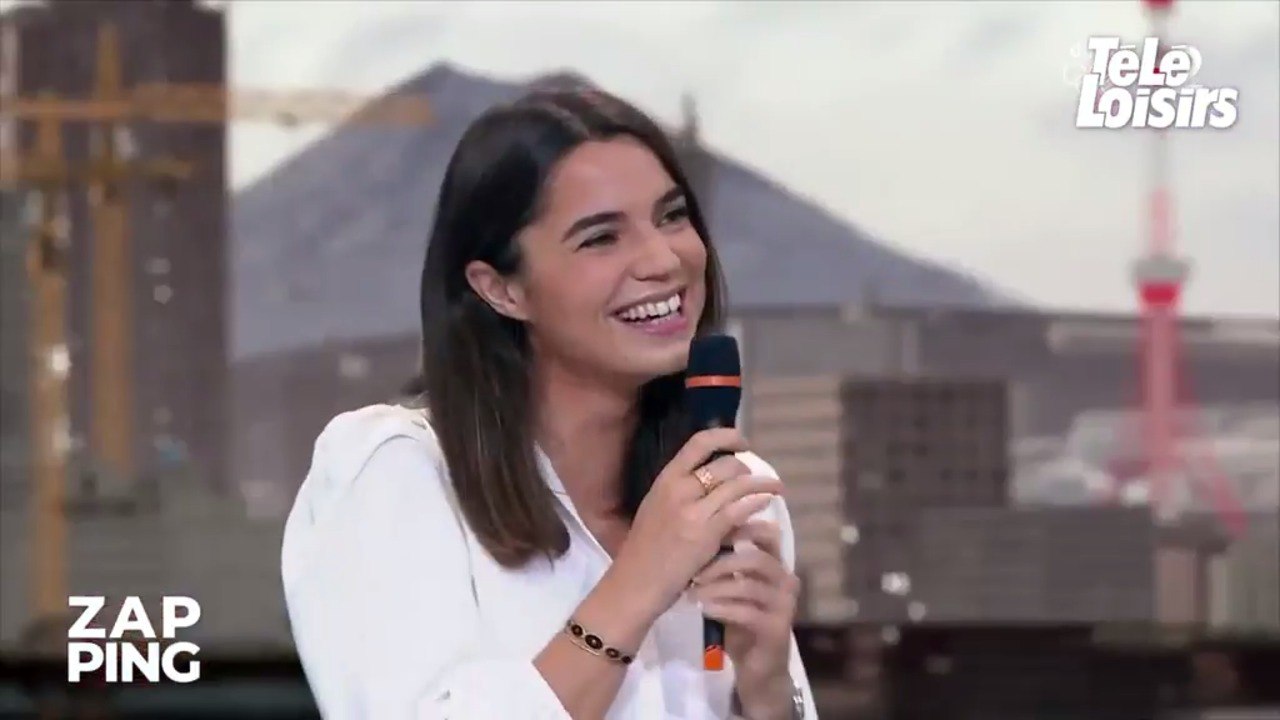 Cécile Grès déclenche malgré elle le fou rire des volleyeurs français après une question ambigüe
