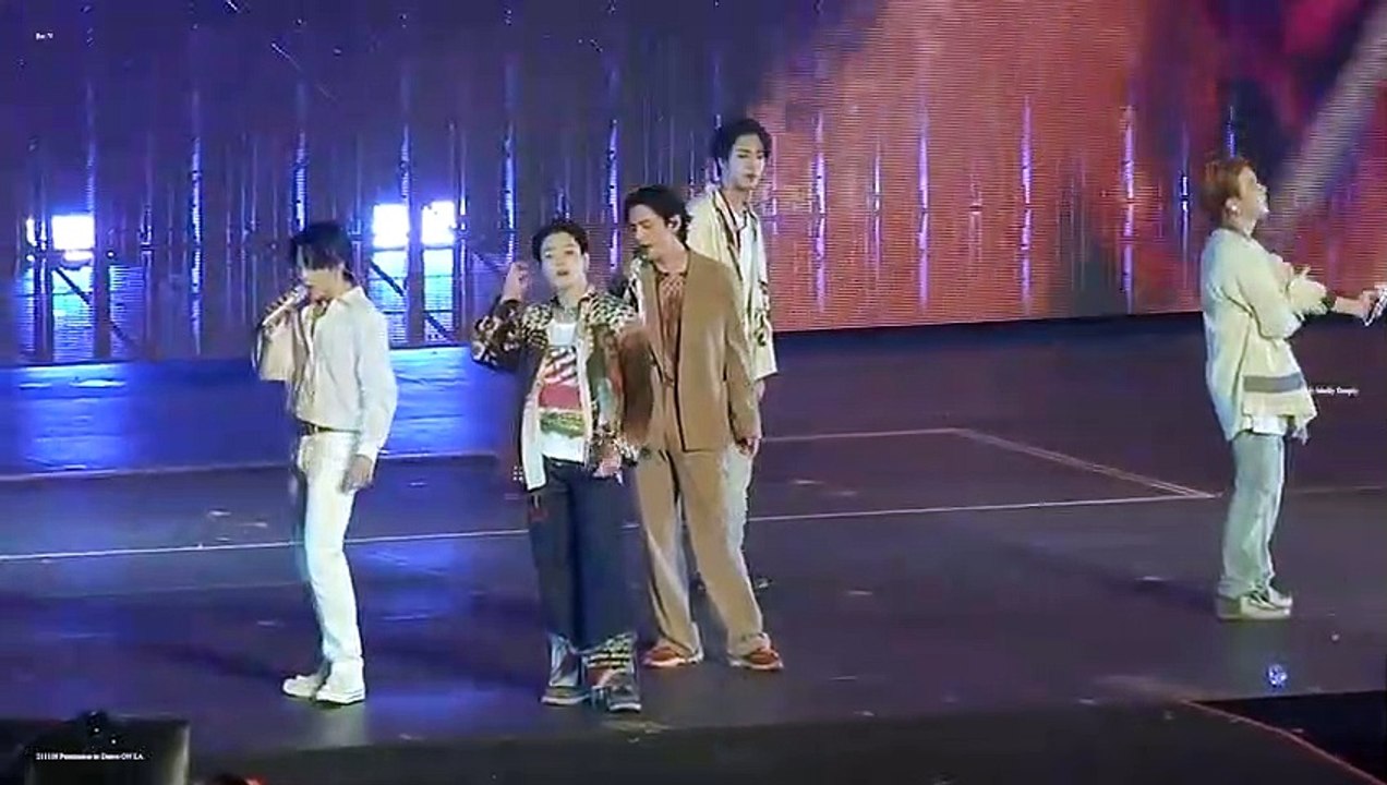 BTS Permission to dance IN LA - Save me + I'm Fine focus of Taehyung Fancam Day 2
