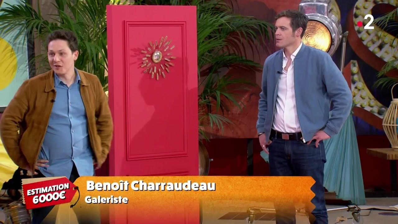 Record EXPLOSÉ dans Affaire conclue : un miroir acheté 150 euros revendu plus de 100 000 euros !!