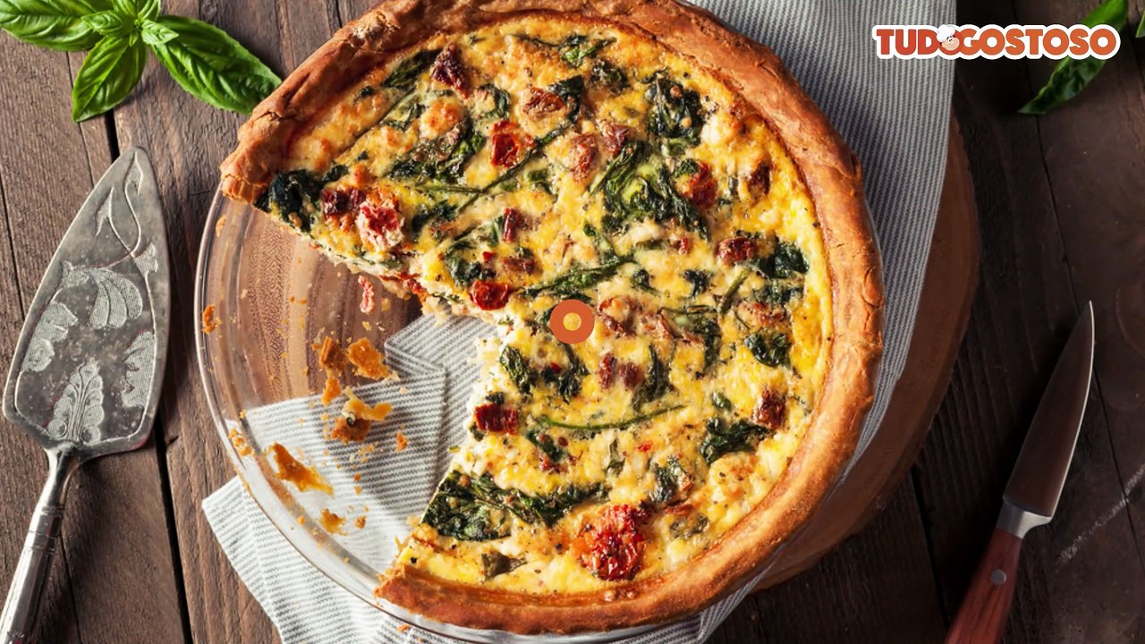 Torta fit de frango e legumes