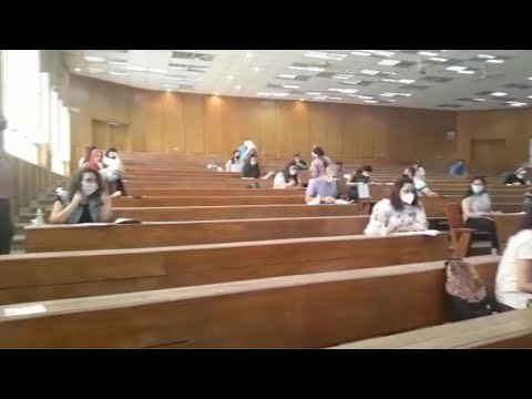 وسط إجراءات احترازية .. طلاب جامعة عين شمس يؤدون امتحانات نهاية العام