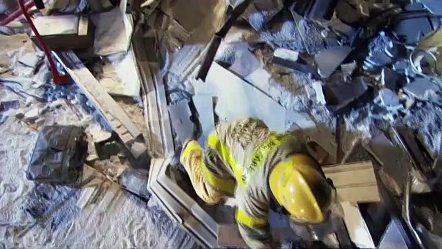 Uçak Kazası Raporu S03E09 - Runaway Train (Türkçe Altyazılı)