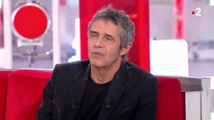 Julien Clerc explique pourquoi il a pu être désagréable au cours de sa carrière