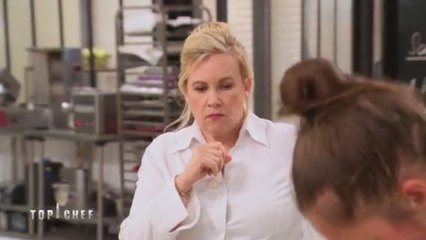 Exclu. "Ça ne suffira pas" : Hélène Darroze inquiète pour sa brigade dans Top Chef (VIDEO)