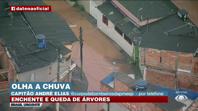 O Corpo de Bombeiros registrou diversos pontos de alagamento e quedas de árvores em consequência das chuvas registradas no início da tarde desta segunda-feira (03) na Zona Leste da cidade. #BandJornalismo